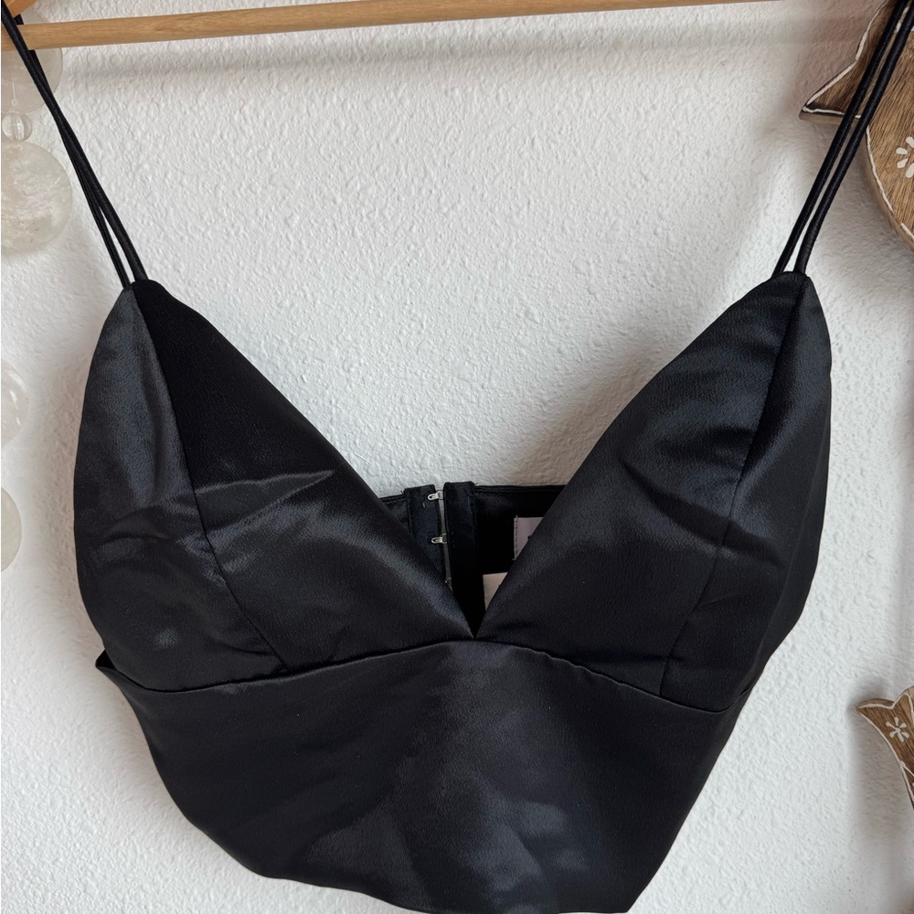 NWT | | Superdown V-Neck Black Satin Bralette XS